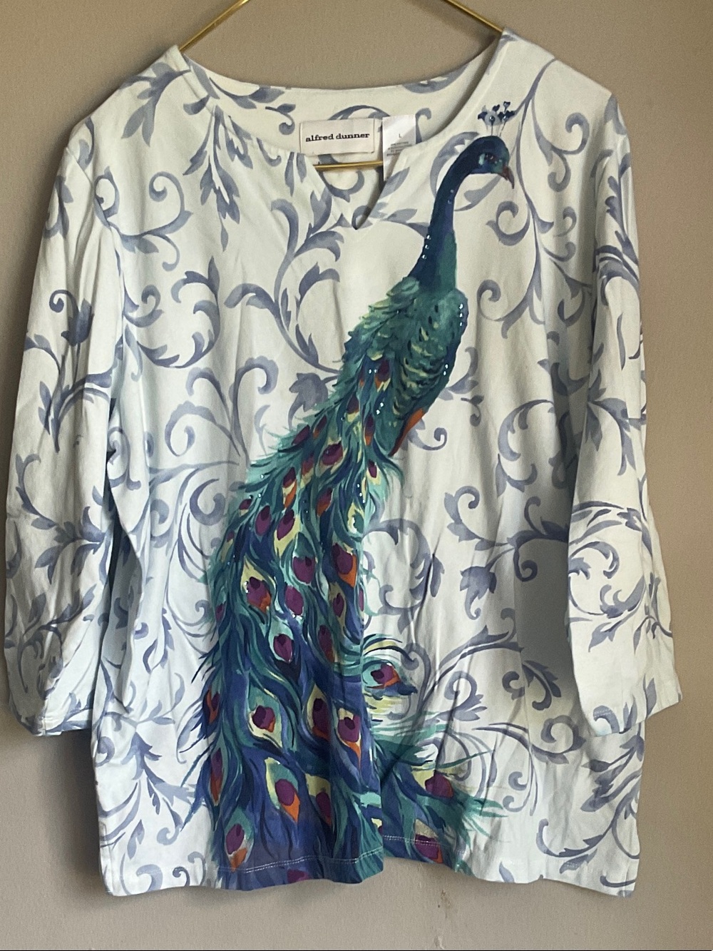 Alfred Dunner White Tunic with Vibrant Blue Peacock Design - Picture 2 of 8